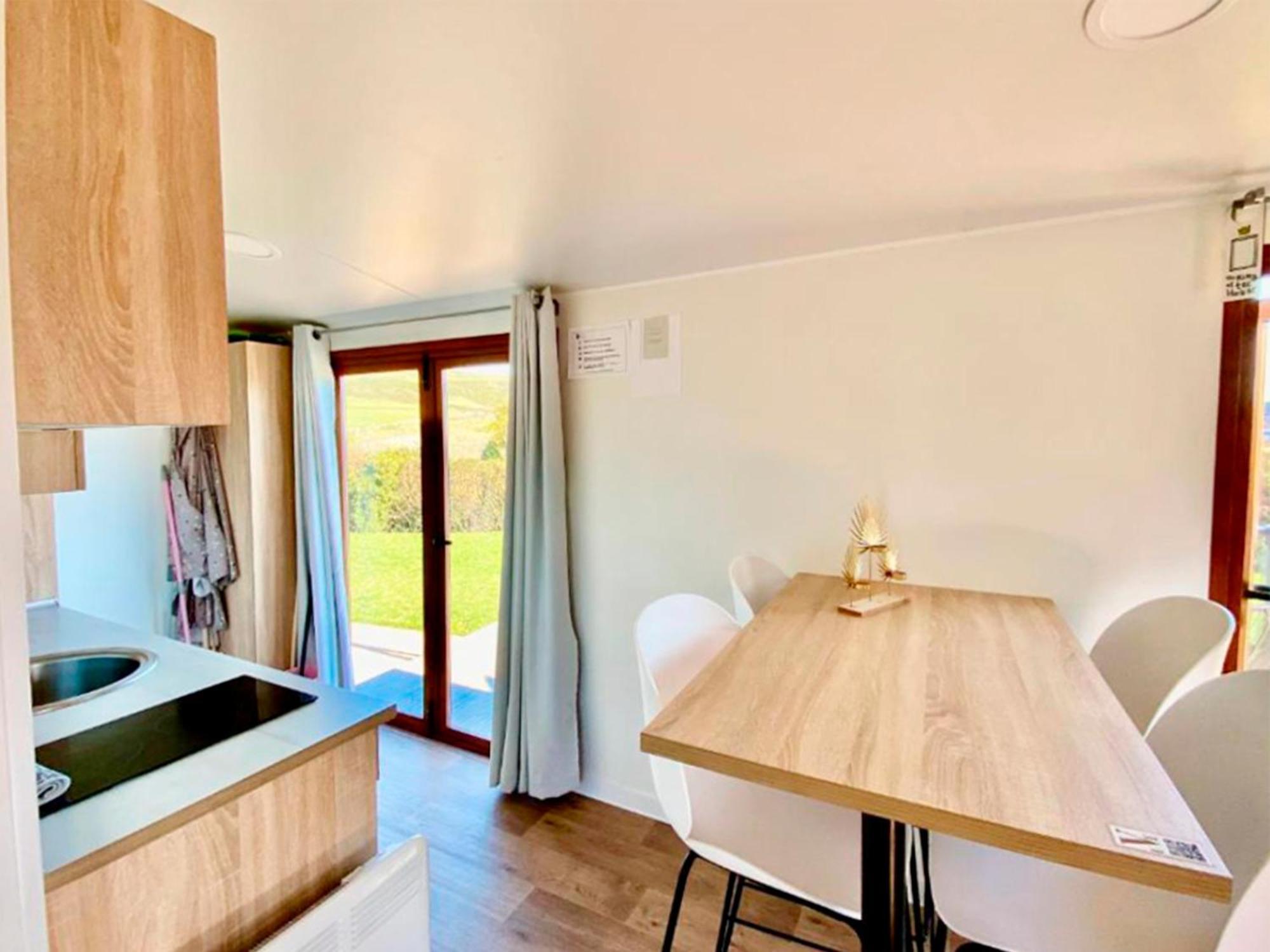Hinojedo Apartamentos Via Street 3000 מראה חיצוני תמונה